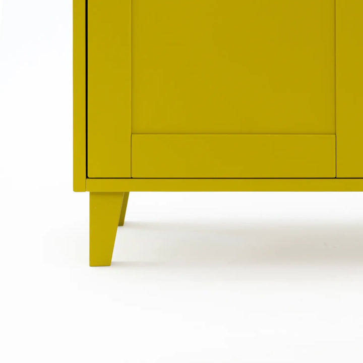 Compact houten lowboard | Lundia Basics | Mustard green & Vanilla