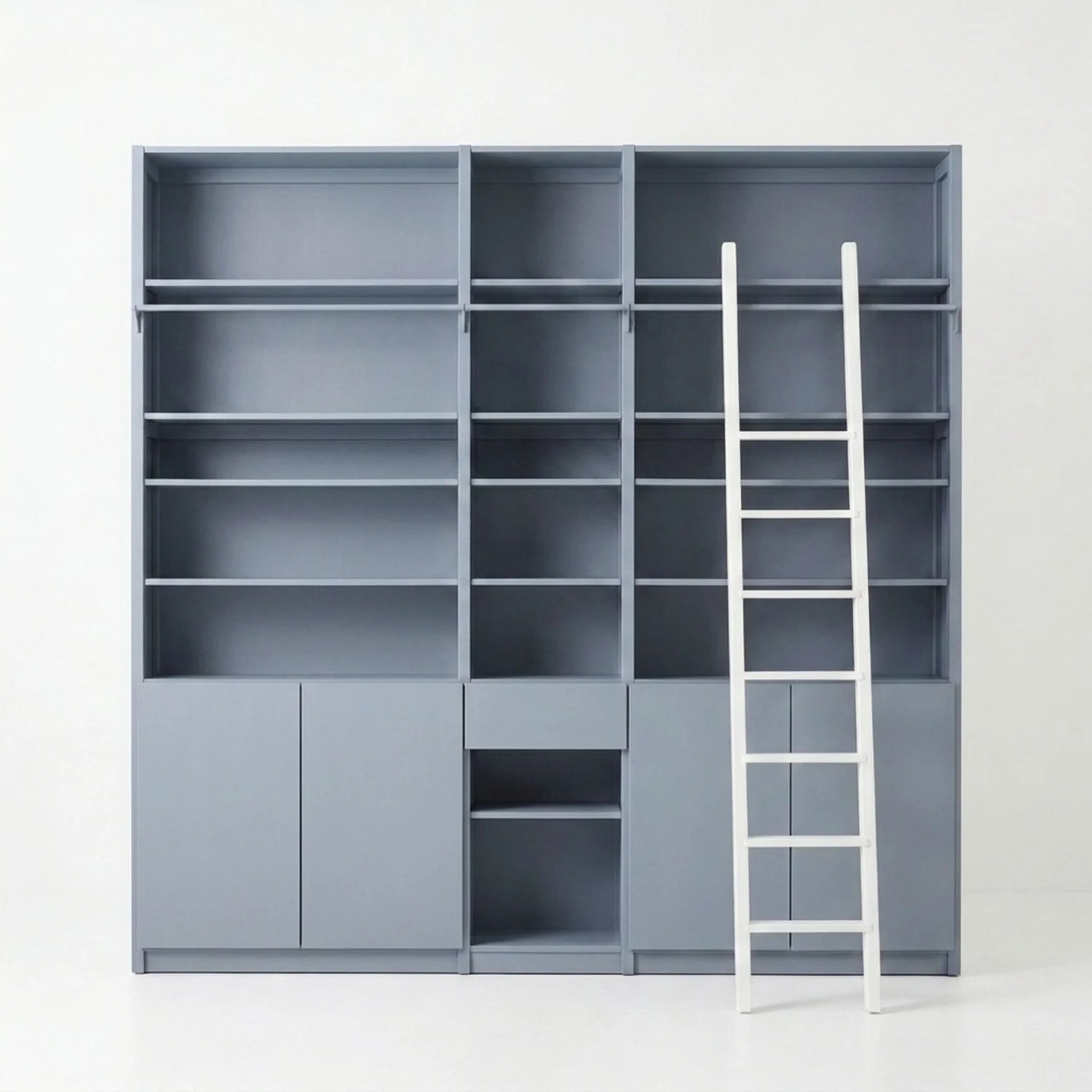 Bücherregal mit Treppe, Türen & Schubladen | Lundia Original | Betongrau Holz, vooraanzicht