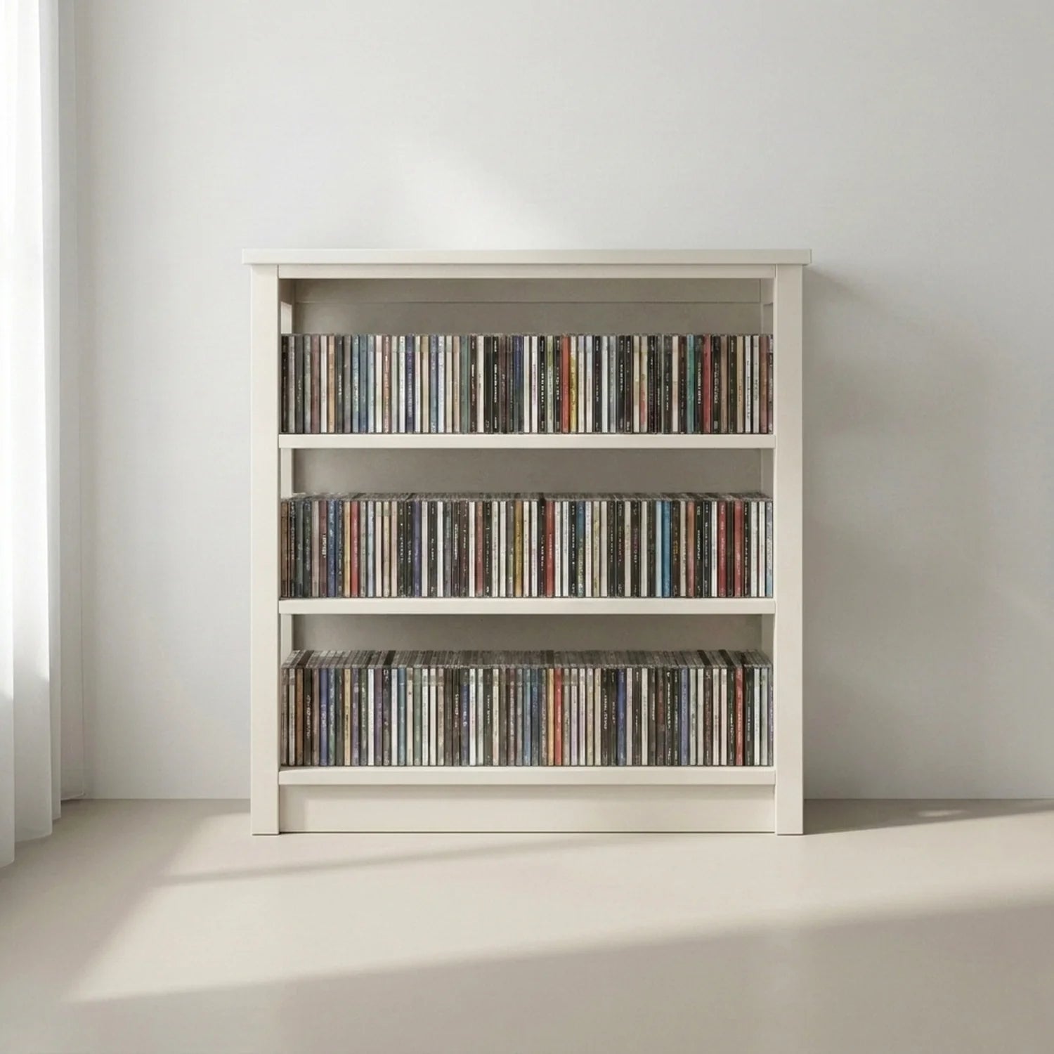 Niedriger CD-/DVD-Schrank | Lundia Original | Weißes Holz, sfeerbeeld vooraanzicht